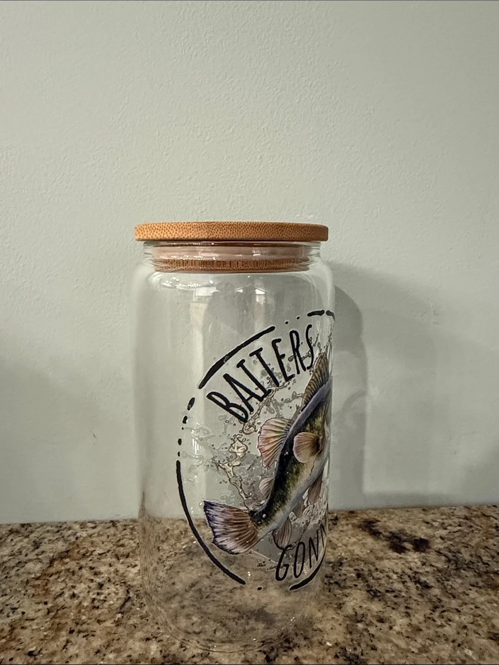 Clear Glass Fish Baiters Cup with Bamboo Lid — Bass Graphic (Clear)